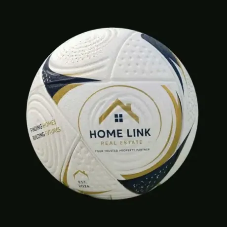 Balón de fútbol personalizado — Inmobiliaria