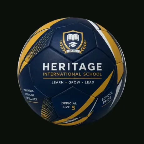 Balón de fútbol personalizado — Escuela internacional